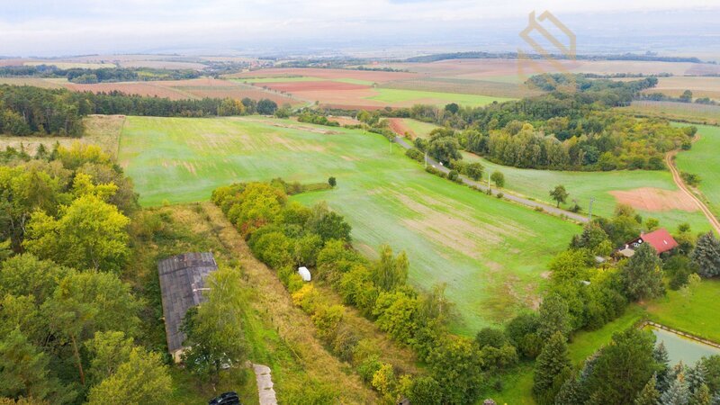 Prodej zemědělské usedlosti 593m2, s pozemkem 3430m2, Markvarec