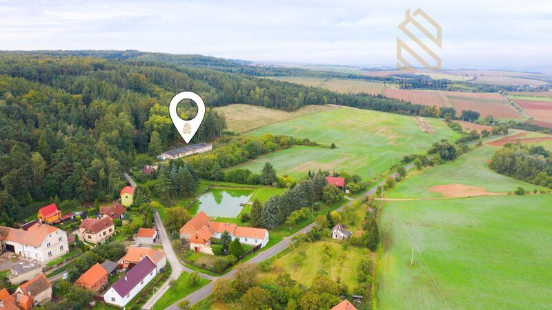 Prodej zemědělské usedlosti 593m2, s pozemkem 3430m2, Markvarec