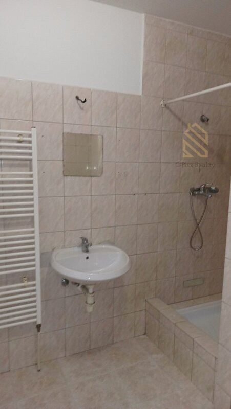 Pronájem, byt 1kk, 36m2, Palackého náměstí, Brozany nad Ohří,