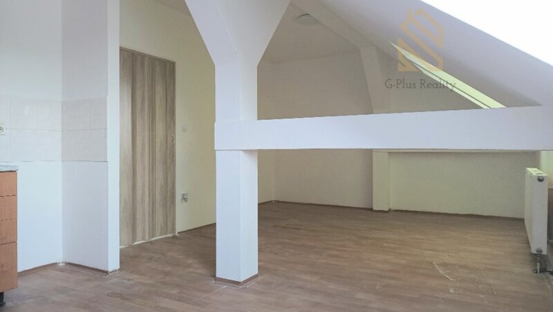 Pronájem, byt 1kk, 36m2, Palackého náměstí, Brozany nad Ohří,