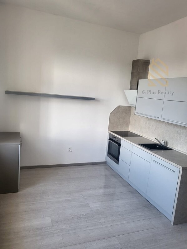 Pronájem, byt, 1kk, 28m2, Generála Svobody - Horní Jiřetín