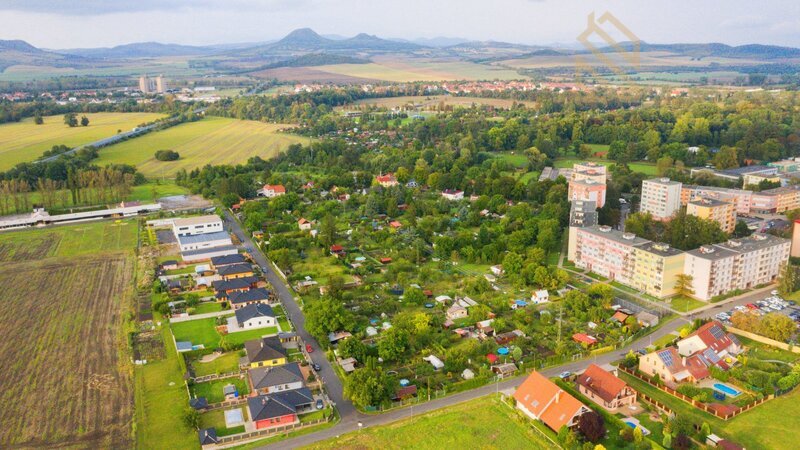 Prodej zahrady, 684m2, Louny