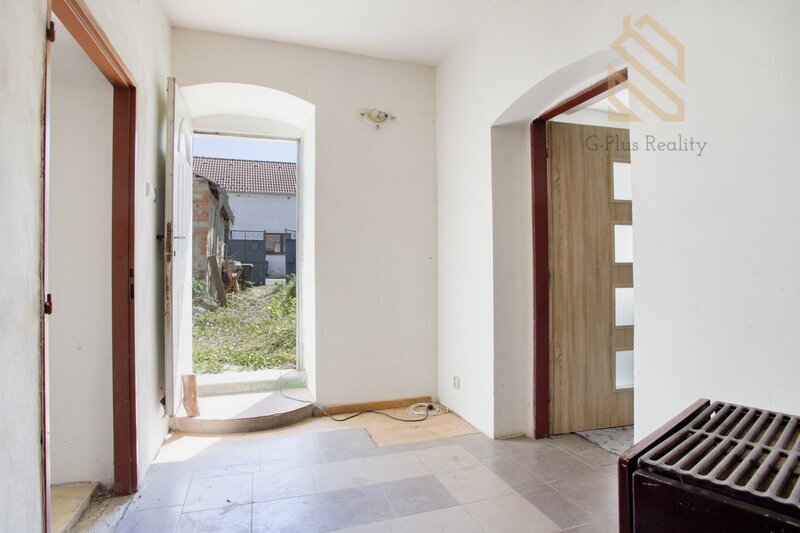 Prodej rodinný dům, 73m2, pozemek 229m2, Smolnice u Loun