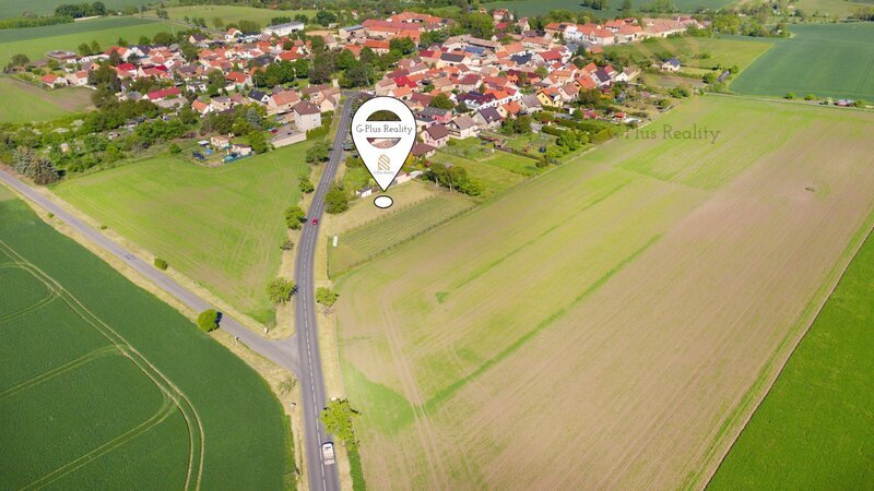 Prodej pozemku 1011 m2, Veltěže