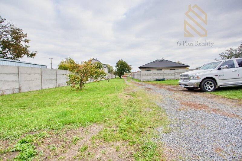 Prodej, Rodinný dům, 286m2, Pozemek 1644m2, Kostelec nad Labem