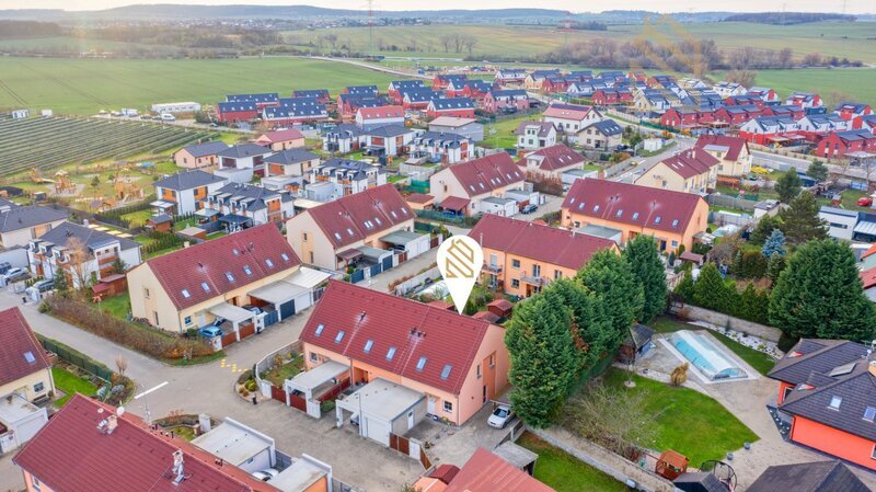 Prodej, Rodinný dům 4+kk , 389m2 , ul. Modřínová - Zlonín