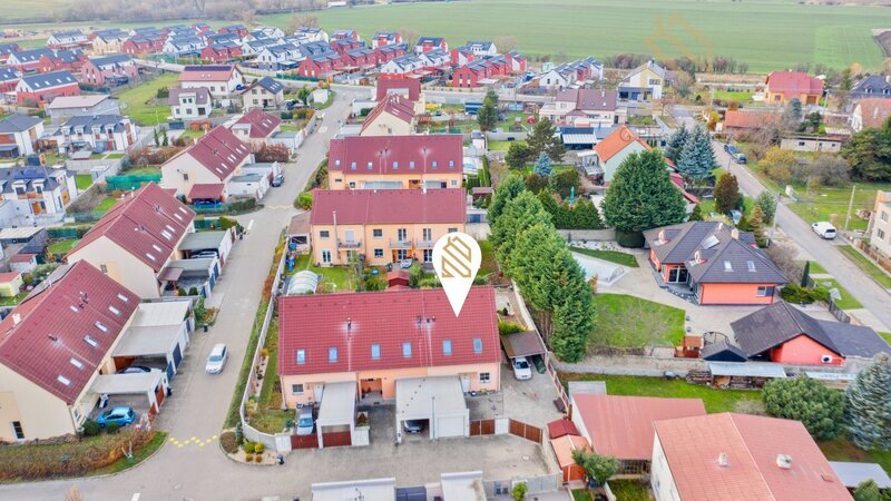 Prodej, Rodinný dům 4+kk , 389m2 , ul. Modřínová - Zlonín