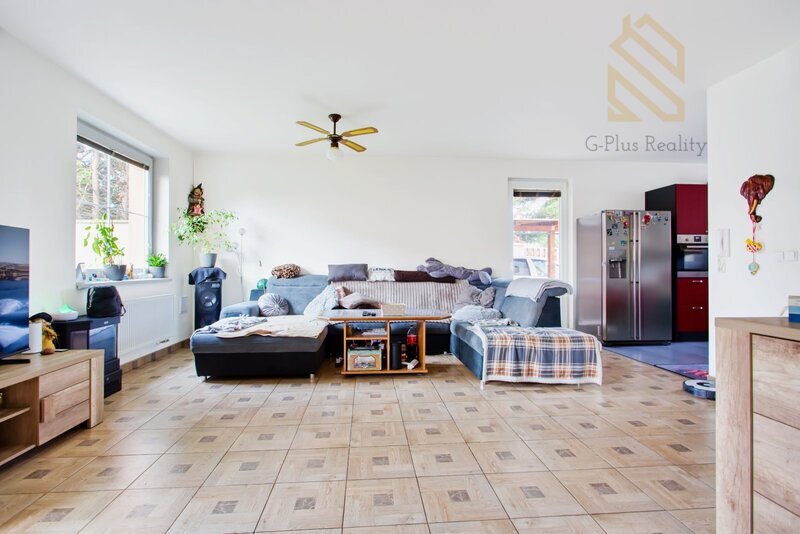 Prodej, Rodinný dům 4+kk , 389m2 , ul. Modřínová - Zlonín