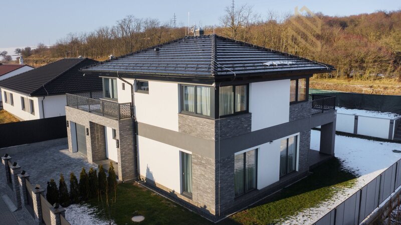 Prodej moderní patrový  rodinný dům, 683 m2, Kralupy nad Vltavou Nad Rybníkem