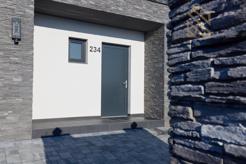 Prodej moderní patrový  rodinný dům, 683 m2, Kralupy nad Vltavou Nad Rybníkem