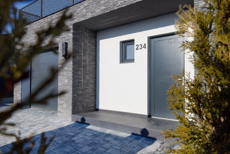 Prodej moderní patrový  rodinný dům, 683 m2, Kralupy nad Vltavou Nad Rybníkem