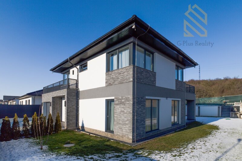 Prodej moderní patrový  rodinný dům, 683 m2, Kralupy nad Vltavou Nad Rybníkem