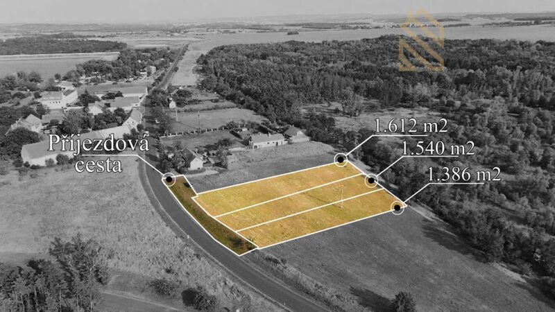 Prodej pozemku 1540m/2,1430 kč m/2