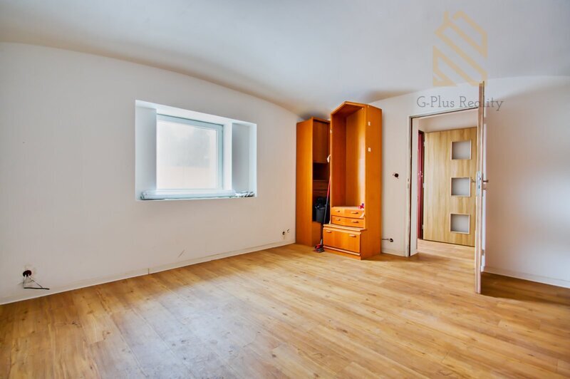 Prodej, rodinný dům, 460m2, Modlany