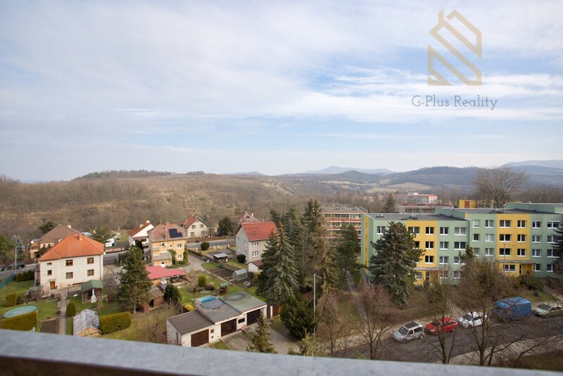 Pronájem, byt 1+1, 33m2, Bílina
