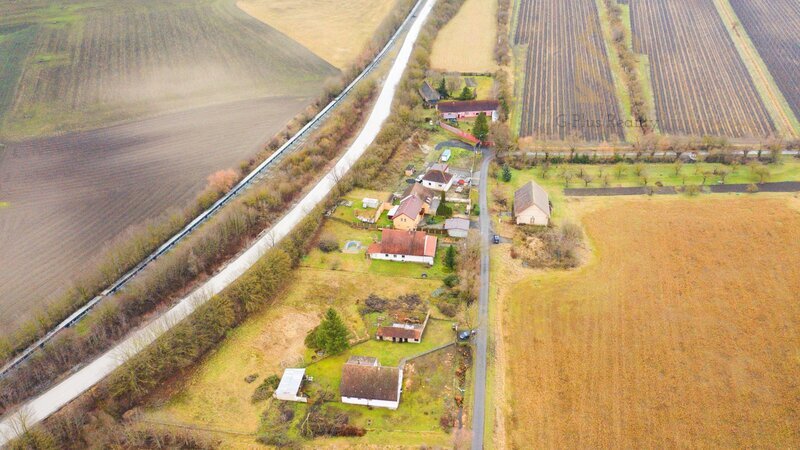 Pozemek Čížkovice, 874 m2