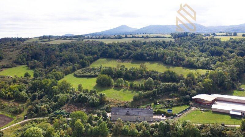 Prodej rodinného domu 5+1 s pozemkem 833m/2- Brozánky, Řehlovice
