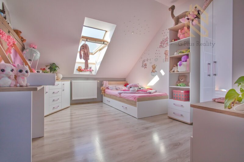 Prodej, rodinného domu, 326 m², pozemek 4343 m² Hrobčice - Razice