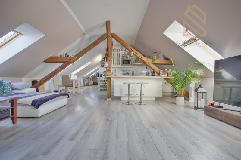 Prodej, rodinného domu, 326 m², pozemek 4343 m² Hrobčice - Razice