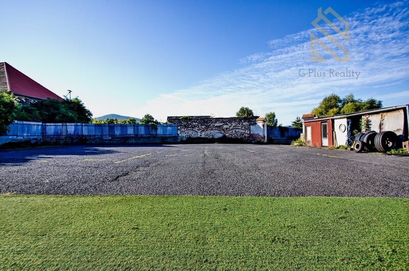 Prodej, rodinného domu, 326 m², pozemek 4343 m² Hrobčice - Razice