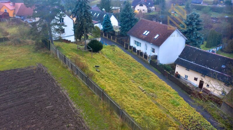 Prodej,Rodinný patrový dům se zahradou a garáží, 263m2, Sebuzín, Ústí nad Labem