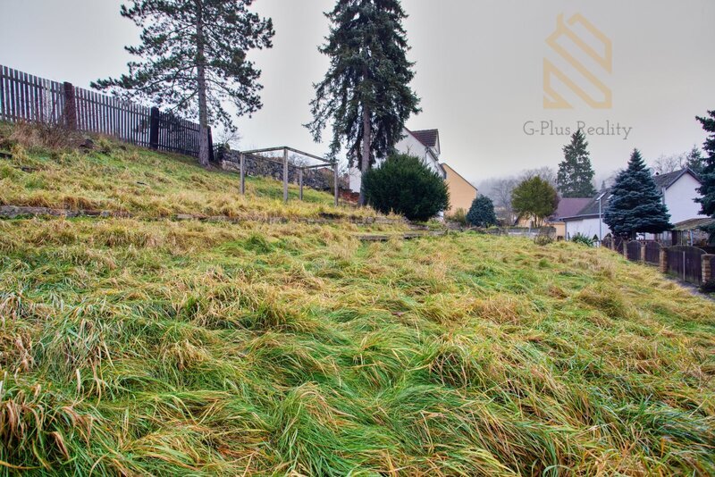 Prodej,Rodinný patrový dům se zahradou a garáží, 263m2, Sebuzín, Ústí nad Labem