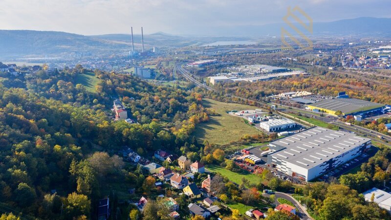 Prodej rodinného domu 195m/2, se zahradou 502m/2 a garáží 28m/2-Ústí nad Labem Hostovická ulice