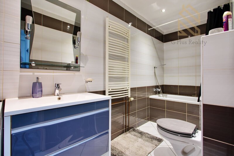 Prodej rodinného domu 195m/2, se zahradou 502m/2 a garáží 28m/2-Ústí nad Labem Hostovická ulice