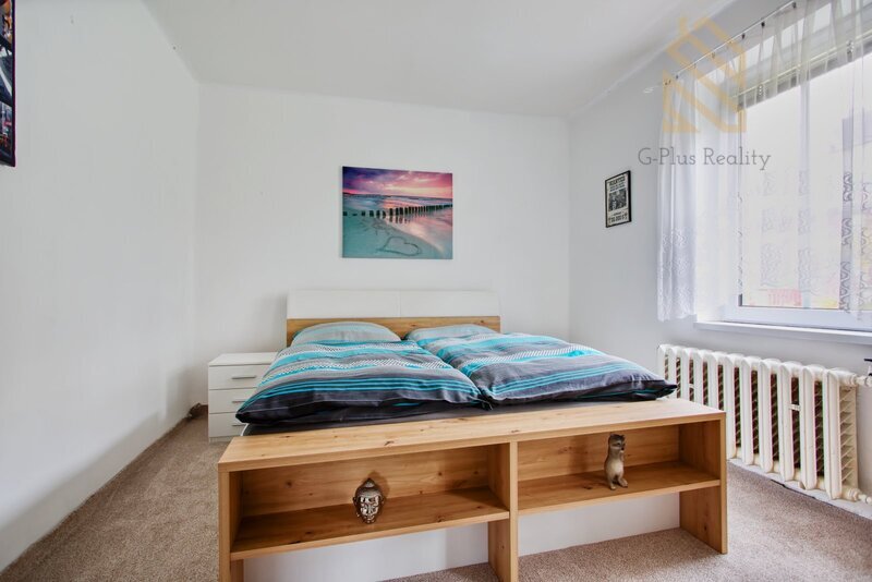 Prodej rodinného domu 195m/2, se zahradou 502m/2 a garáží 28m/2-Ústí nad Labem Hostovická ulice