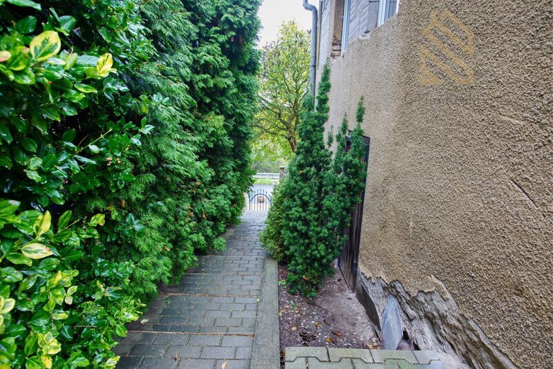 Prodej rodinného domu 195m/2, se zahradou 502m/2 a garáží 28m/2-Ústí nad Labem Hostovická ulice