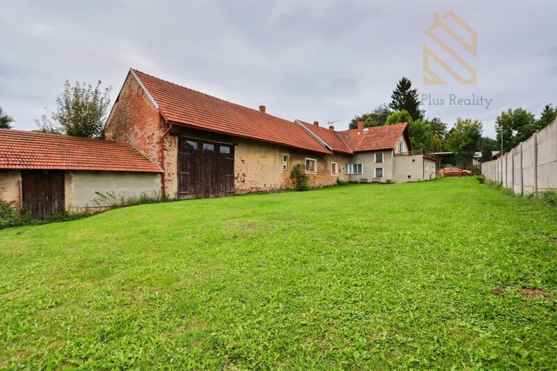 Prodej, Rodinný dům 319m2, pozemek 884m2, Prusice