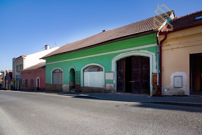 Prodej, rodinného domu, 203m2, pozemek 56m2, Mladá Boleslav