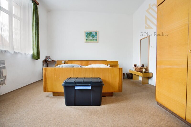 Prodej 1/2, rodinného domu 116m2, pozemek 484 m2, Bílina - ul. Síbova