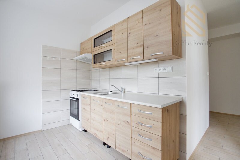 PRONÁJEM BYTU 2+1 52 M2 2. PATRO, ŠTEFÁNIKOVA 1966, LOUNY