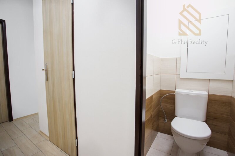 PRONÁJEM BYTU 2+1 52 M2 2. PATRO, ŠTEFÁNIKOVA 1966, LOUNY