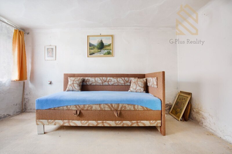 Prodej rodinného domu 2+1, o celkové výměře 126 m2, obec Třebenice okres Litoměřice.