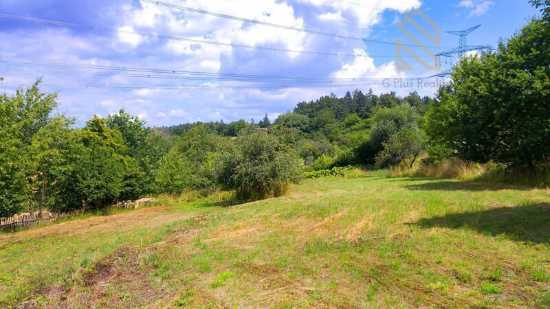 Prodej pozemku 2370 m², Smolnice u Loun