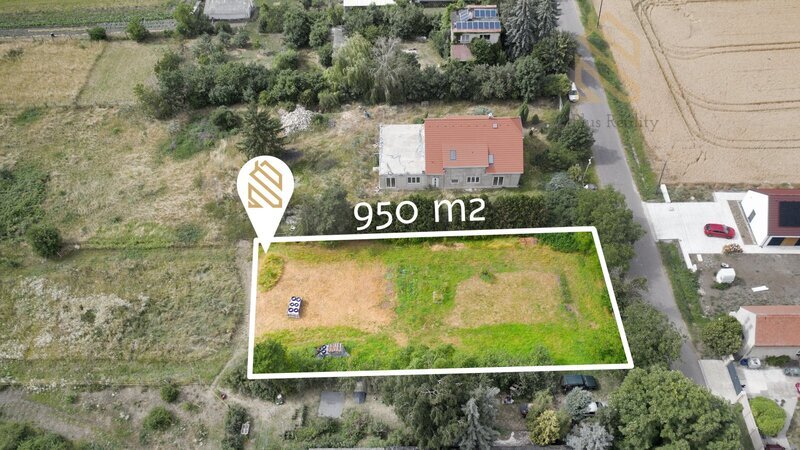 Prodej pozemku, 950 m2, Charvátce u Loun
