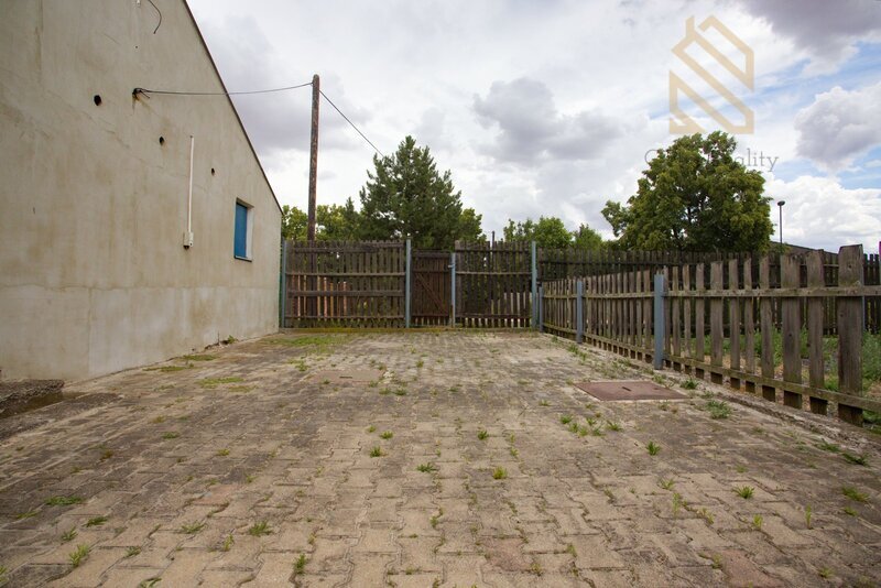 Pronájem, skladového prostoru, 156 m2, Nezabylice