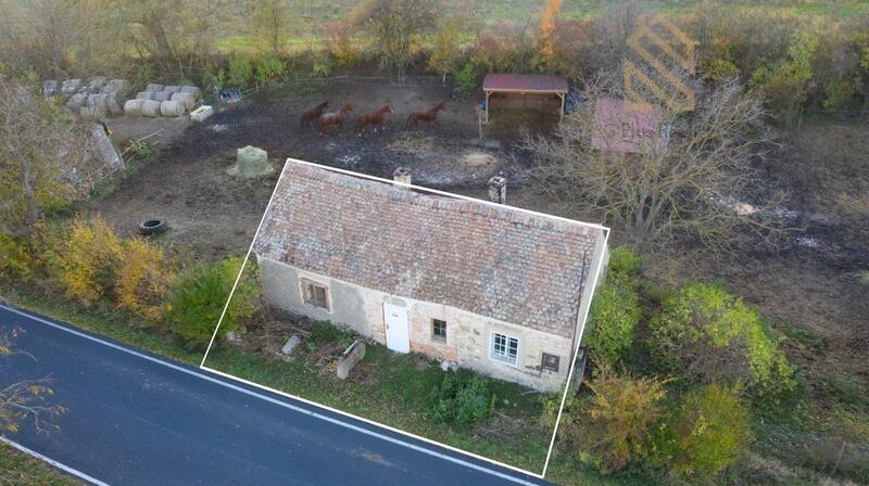 Prodej, rodinný dům, 79m2, Chožov,